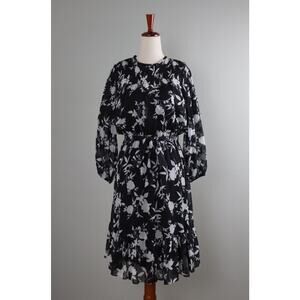CALVIN KLEIN NWT $124 Black White Floral Smocked Lined Blouson Dress Size 2